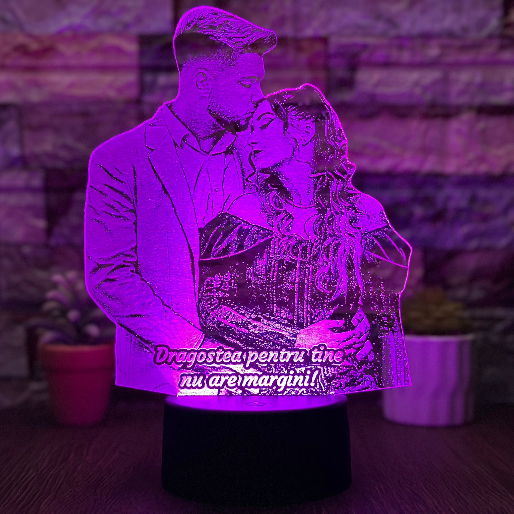 Lampă Led 3D - Cuplu + Mesaj Personalizat